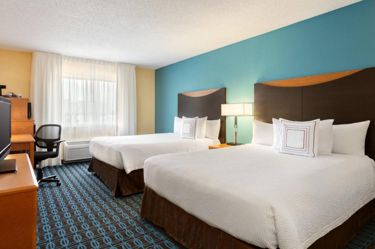 Fairfield Inn & Suites By Marriott Toledo Maumee Exterior photo
